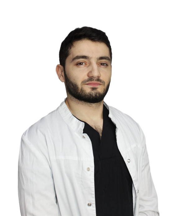 Врач Рабаданов Магомед Зугумович