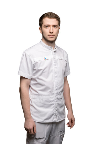 Врач Раджабов Селим Русланович 