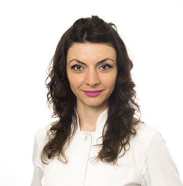 Врач Ахобадзе Индира Валерьевна 