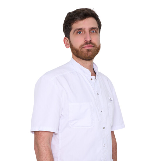 Врач Дятлов Максим Игоревич