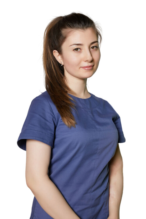 Врач Лолагаева Милана Султановна 