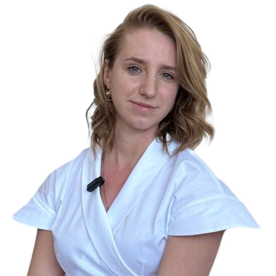 Врач Иванец Виктория Витальевна 