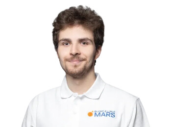 Врач Газимиев Артур Магомедович 