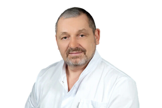 Врач Денчик Валентин Николаевич