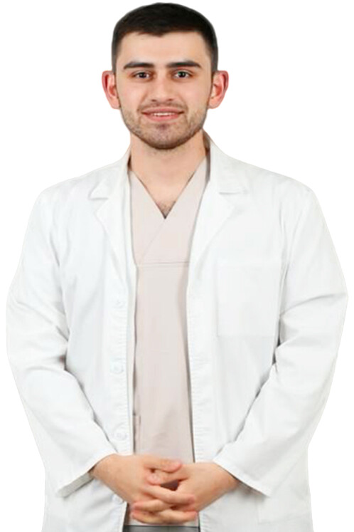 Врач Хачатрян Арбак Арманович 