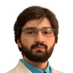 Врач Халаев Магомед Фарманович 