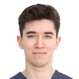 Врач Шелест Олег Олегович 