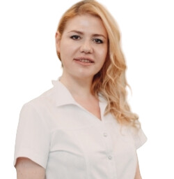 Врач Павлова (Самокатова) Алина Юрьевна 