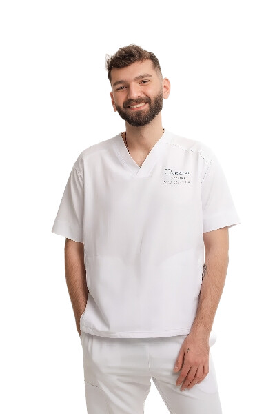 Врач Мадатян Арам Варданович 