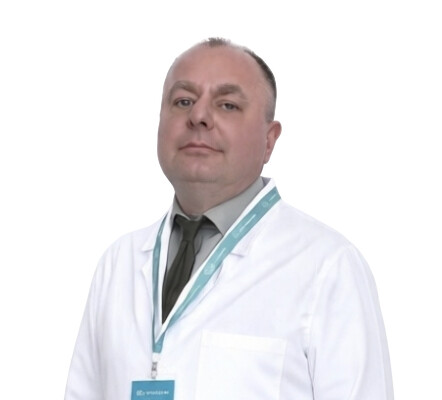 Врач Иванов Александр Александрович 