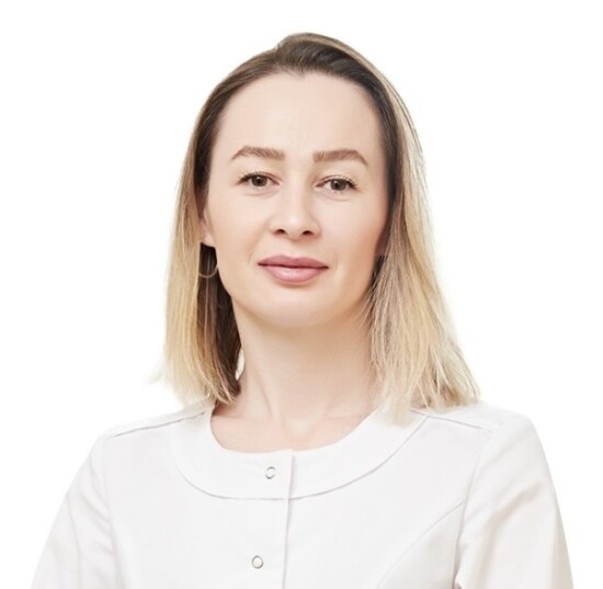 Врач Махамашева Мадина Абабакировна