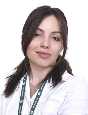 Врач Байрамукова Элен Халитовна 