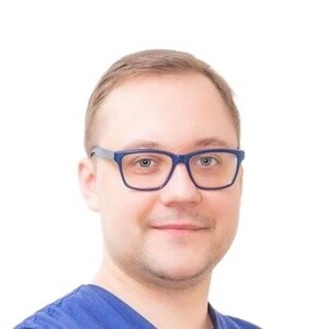 Врач Мышляев Антон Всеволодович 