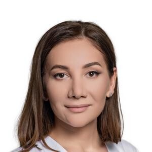 Врач Хугаева Алина Ахсарбековна 