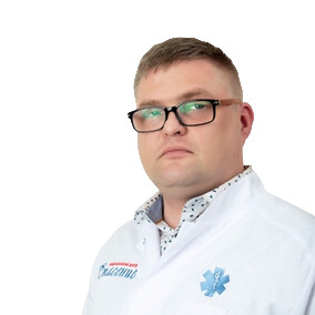 Врач Смирнов Максим Владимирович