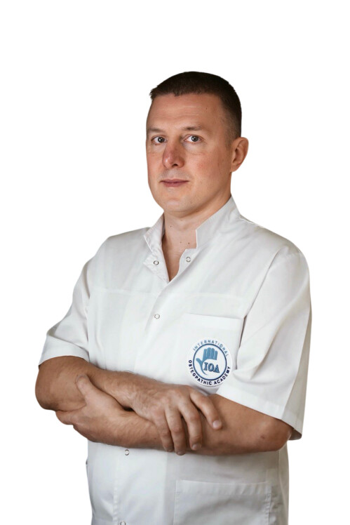 Врач Александров Виктор Леонидович 