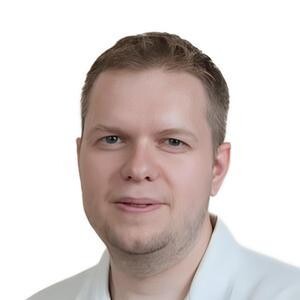 Врач Ошкуков Сергей Александрович