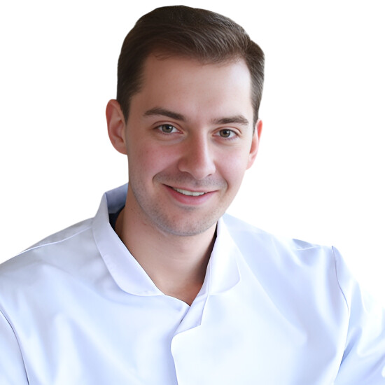 Врач Лазко Максим Федорович 