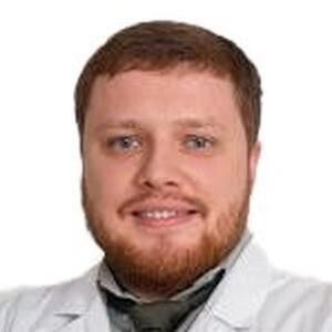 Врач Смилык Артем Алексеевич 