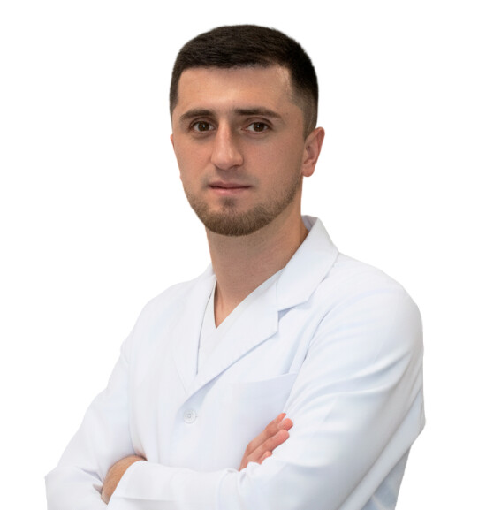 Врач Тохтаров Ислам Сераждинович 