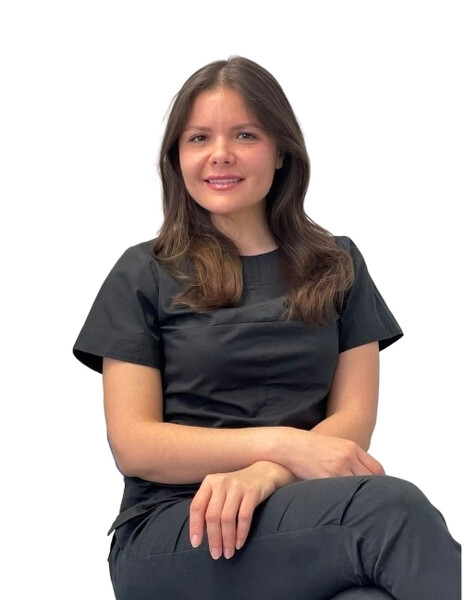 Врач Зарипова Юлия Олеговна 