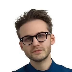 Врач Даниелов Эдуард Олегович 