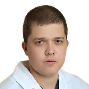 Врач Данилин Аркадий Русланович 