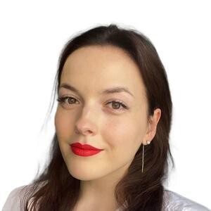 Врач Иваровская Анна Александровна 