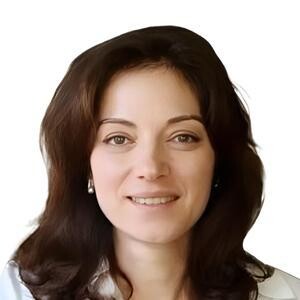 Врач Магомедова Айна Насрудиновна