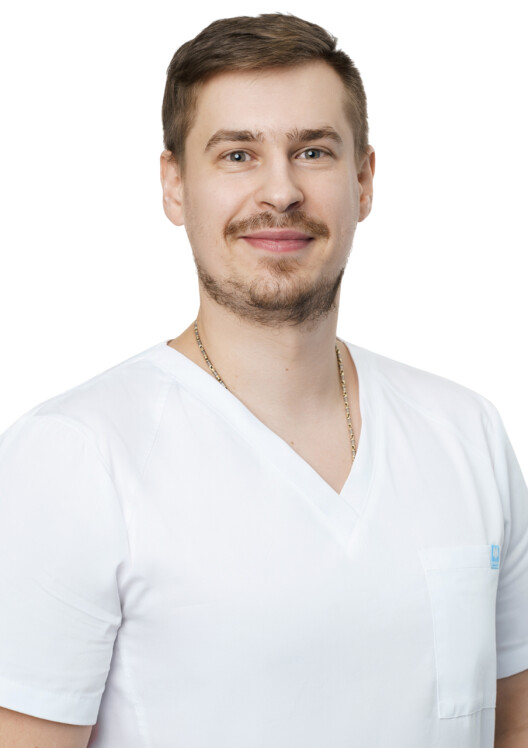Врач Окуневич Матвей Владимирович