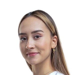 Врач Золотарева Алина Сергеевна 