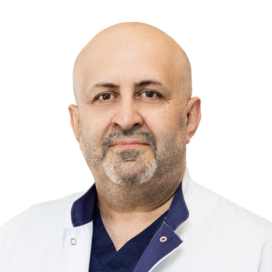 Врач Бежанян Самвел Эдикович 