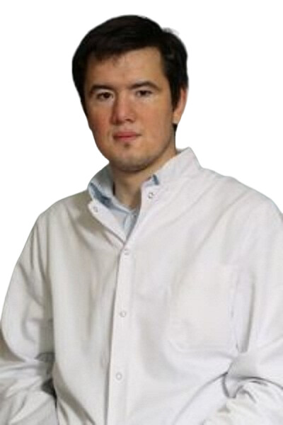 Врач Нечаев Николай Анатольевич