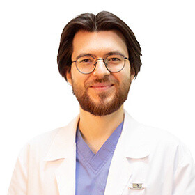 Врач Давыдов Антон Олегович 