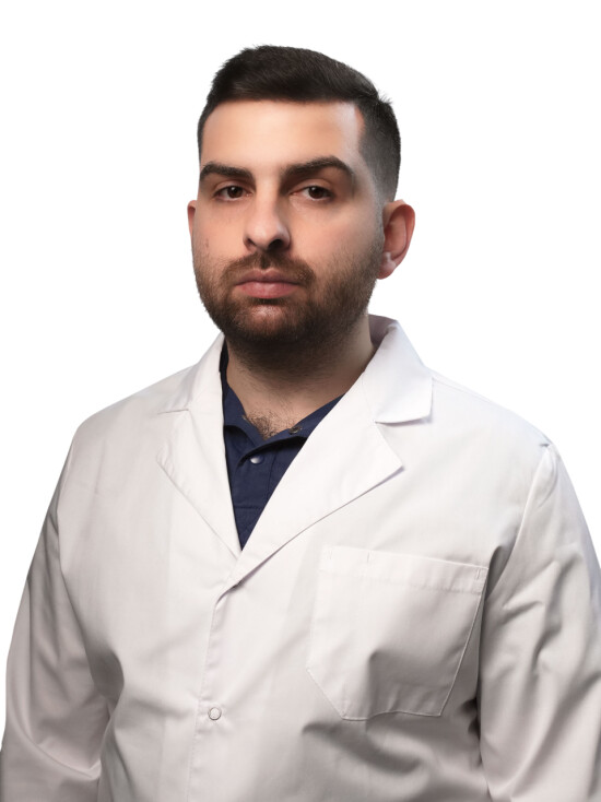 Врач Цатурян Артем Александрович 
