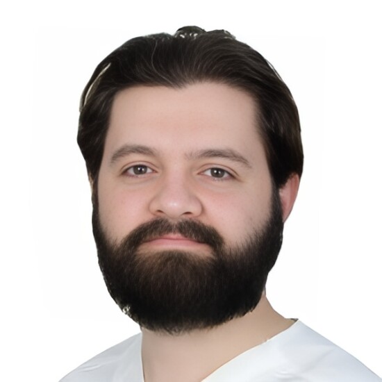 Врач Асланов Элфаг Хагани оглы 