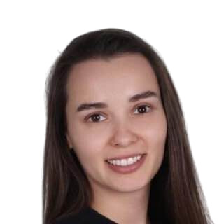 Врач Шмырева Каролина Юрьевна 