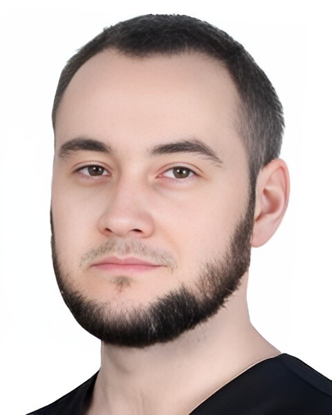 Врач Байрамкулов Руслан Азнаурович 