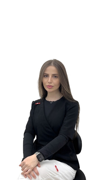 Врач Османова Эльвира Шарафудиновна 