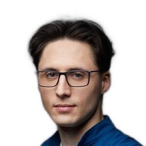 Врач Карпачев Егор Александрович