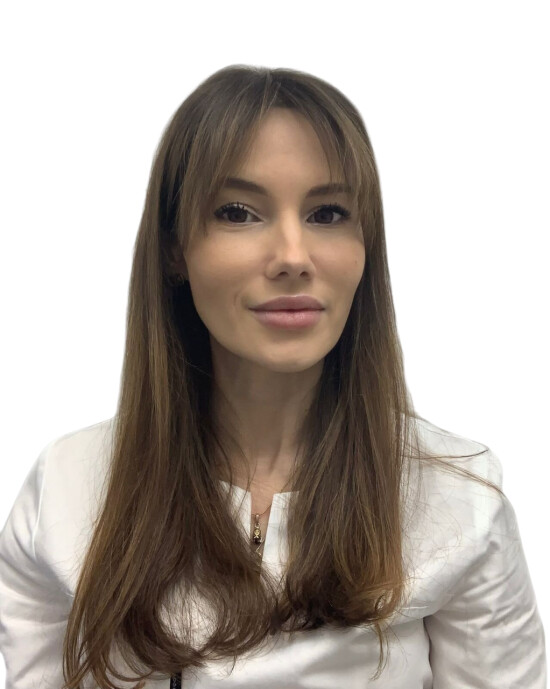 Врач Хасанова Диана Александровна