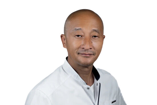 Врач Ем Вячеслав Миронович 