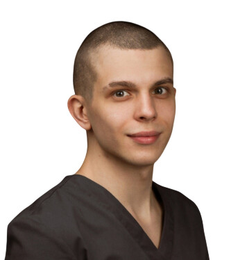 Врач Андреев Илья Андреевич 