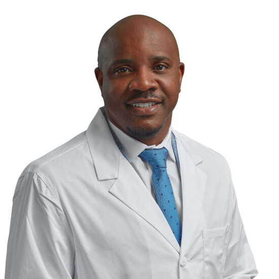 Врач Окере Энтони 