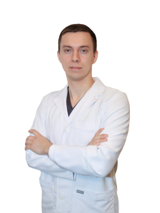 Врач Захаров Денис Сергеевич 