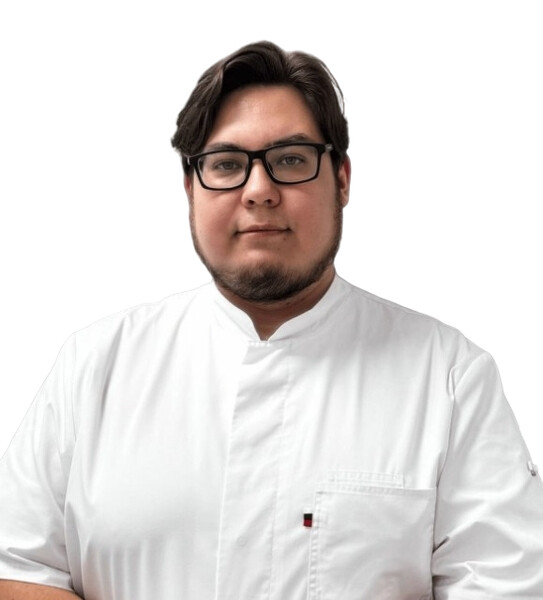 Врач Хайрулин Тимур Эльдарович 