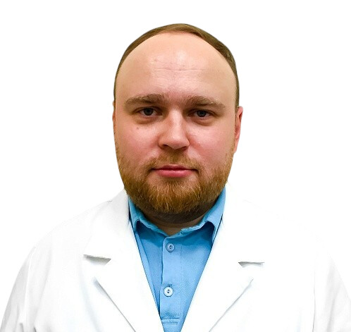 Врач Чеканов Андрей Сергеевич 