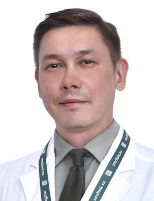 Врач Лашманов Дмитрий Николаевич 