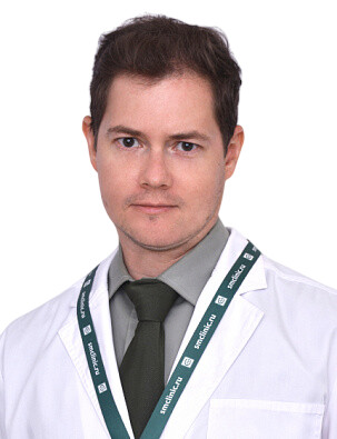 Врач Черкасов Илья Вадимович 