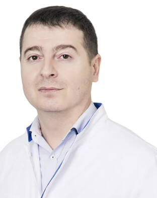 Врач Джанмурзаев Джанмурза Багаутдинович 